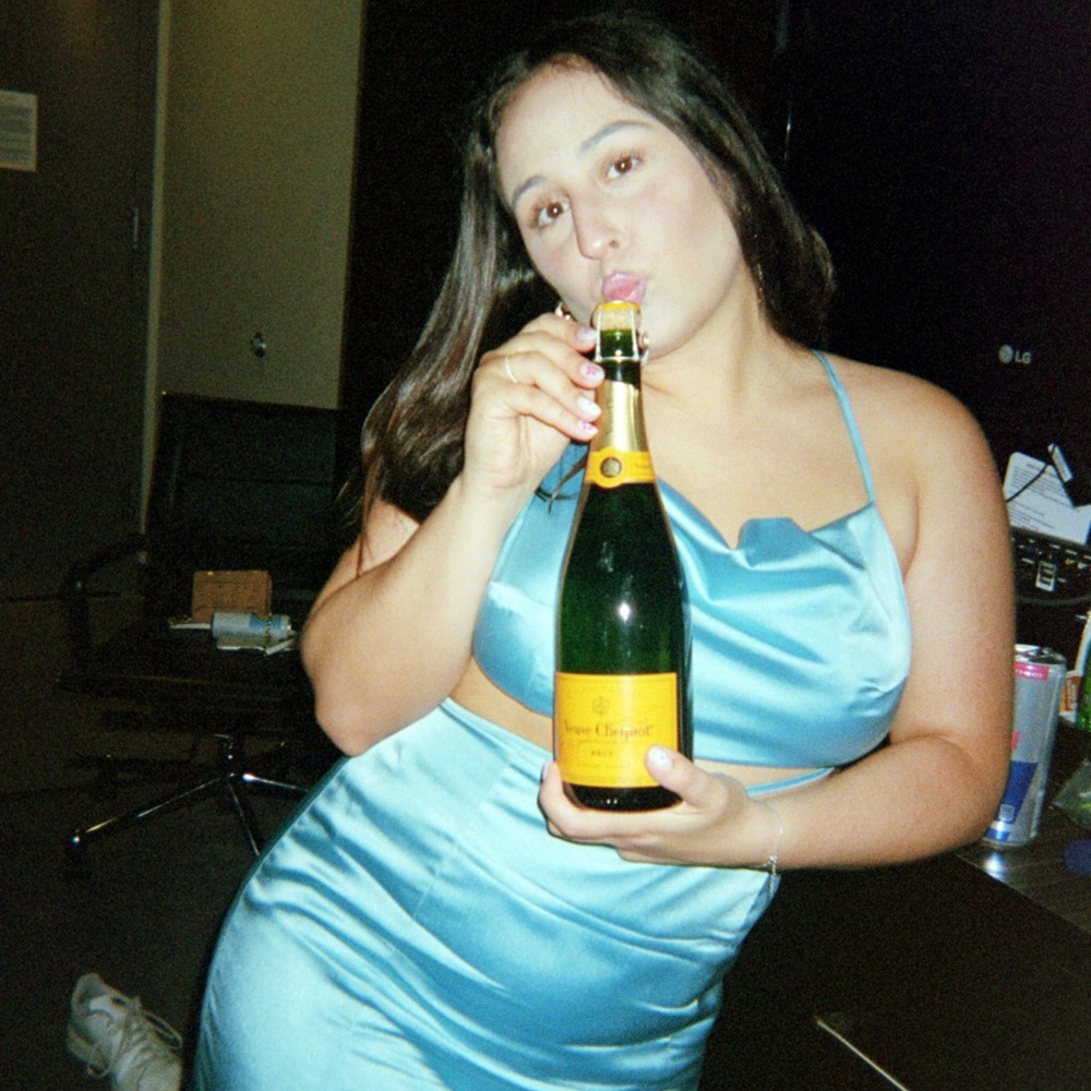 Meet your Posher, Marina
